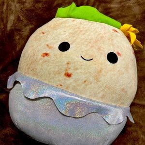 Squishmallow Bernardo Burrito